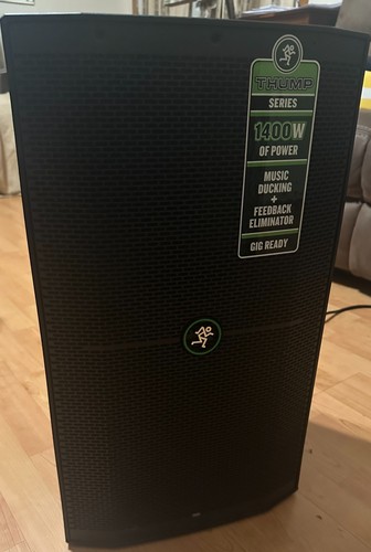 Mackie thump212 1400w - 12",