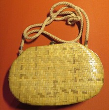 SAC à MAIN VINTAGE années 70 RAPHIA tressé & vernis FERMOIR métal nickelé