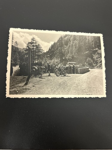 Photo moto ancienne - moto,