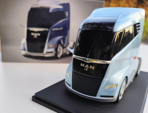 Eligor man concept - eligor, camion