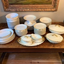 Limoges. Service en porcelaine