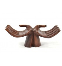 Mains porte-bagues / cartes -