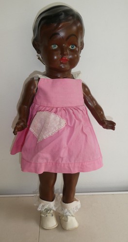 Ancienne poupée noire