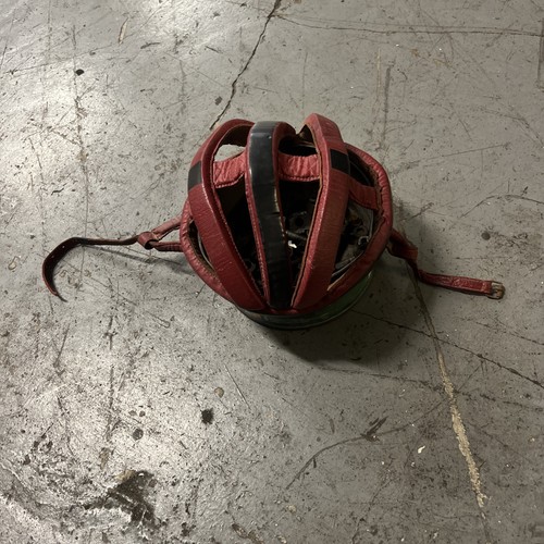 Casque cuir cycliste - casque, vélo