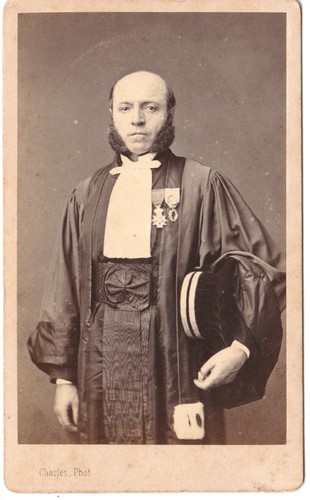 Portrait homme robe - portrait,