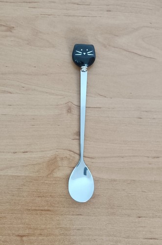 Cuillere cafe tete chat - a, de