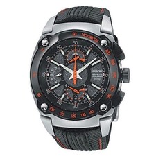 Chronographe en cuir noir à