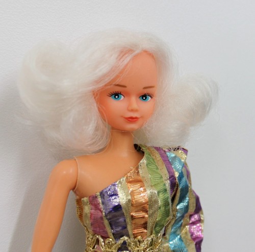Rare poupée tina - rare, lisa