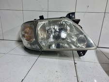 Mazda MPV II LW 2001 Droite