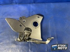 Platine repose pied droite