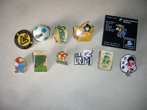 Lot pin football om - lot, pin's