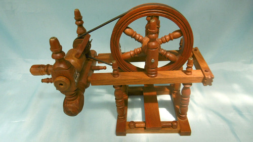 Ancien rouet bois jouet - en,