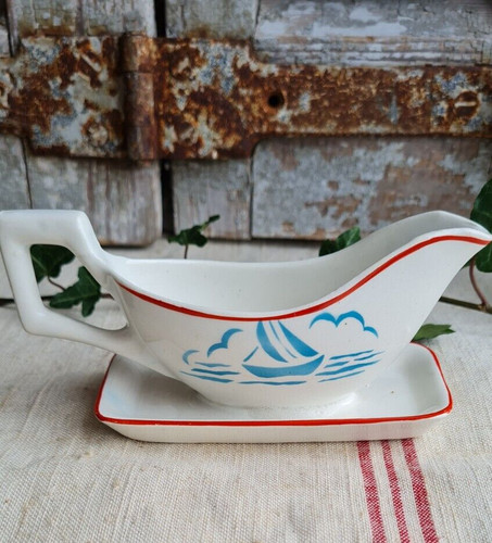 Ancienne dinette sauciere - ancienne,