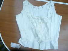 antique embroidered ecru cotton caracos 1910/1920