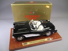 AX254 BURAGO 1/18 1:18 CHEVROLET CORVETTE CABRIOLET 1957 REF 3534 NOIRE