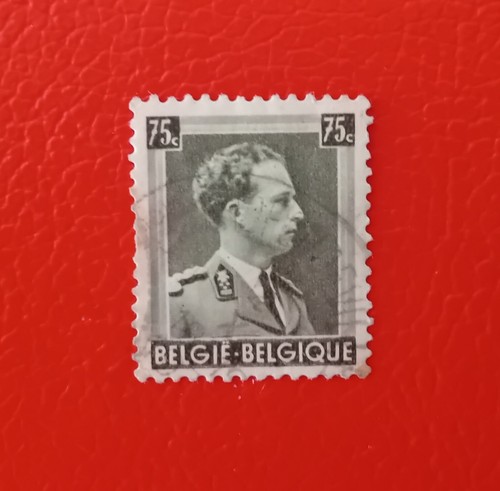Timbres roi léopold iii - le,