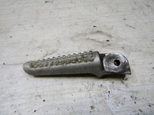 un cale pied ariere voir