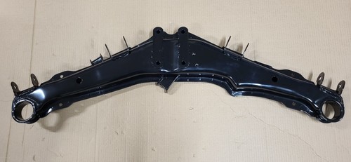 Sous châssis support - sous-châssis,