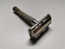 old GILLETTE mechanical manual butterfly razor safety razor MADE IN ENGLAND