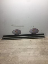 Rail de porte coulissante