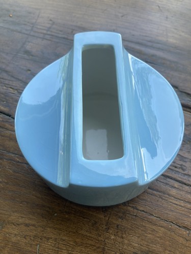 Vase sifflet design e - vase,