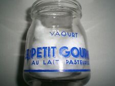  Ancien pot de yaourt LE PETIT