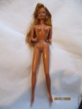 POUPEE "  BARBIE , MIDGE CAMP