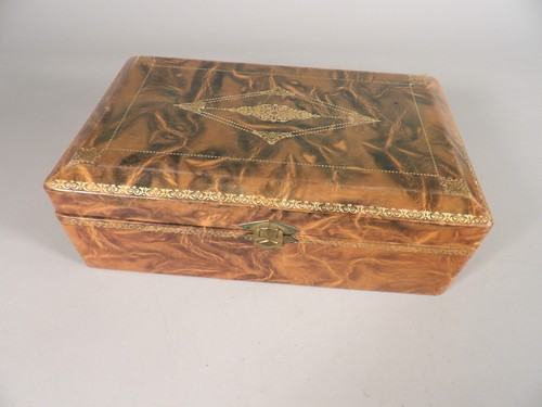 Ancienne boîte bois - boîte, en