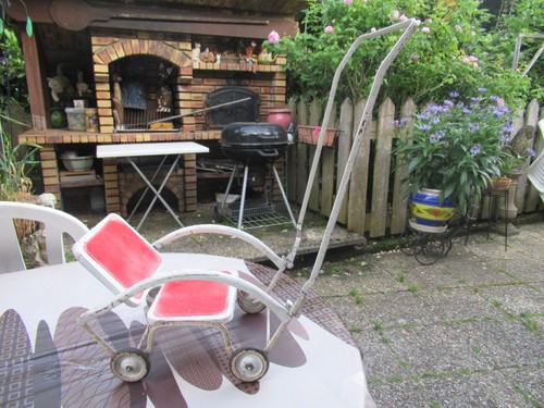 Vend ancienne poussette - ancienne,