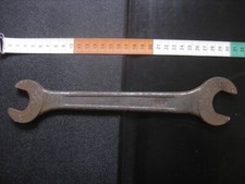 Ancienne CLE Clef plate SNCF