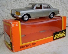 MERCEDES 280 neuf en boite