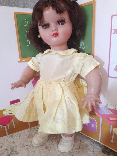 Poupée ancienne bella - poupée,