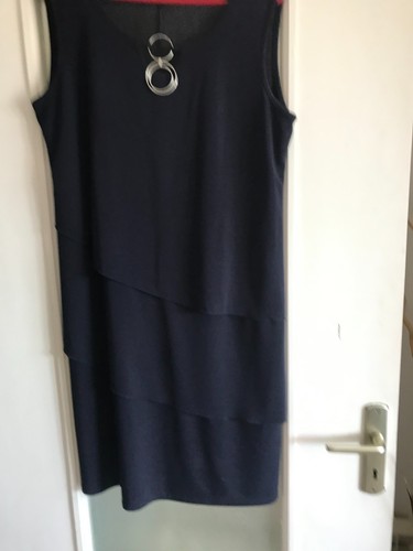 Robe armand thiery taille - armand, 44