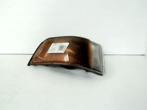 Clignotant droit mazda 323 - droit, s