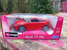 BURAGO 1/18 AUDI TT RS ROUGE 