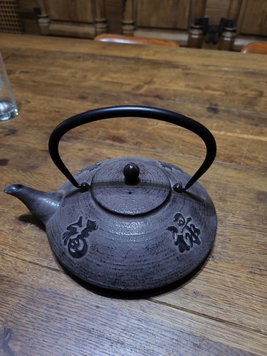 Théière fonte grise mat