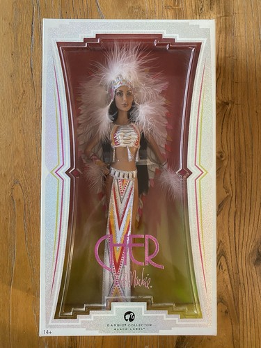 Cher bob mackie - cher,