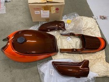 KAWASAKI NOS  1973 Z1 900 BODY SET, TANK TAIL PIECE & SIDE PANELS