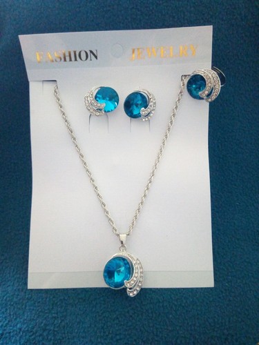 Parure bijoux fantaisie - parure,