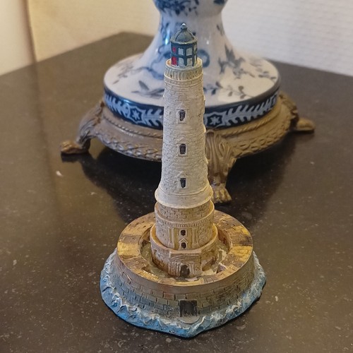 Figurine phare décorative - , en