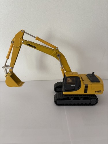 Modèle réduit komatsu pc210 - modèle,