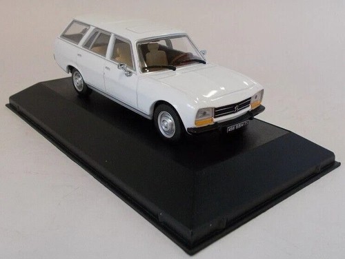 Peugeot 504 break 1976 blanche - 504,