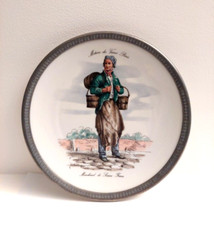 Assiette en Porcelaine cerclée Etain 93% - Collection "Métiers du Vieux Paris"