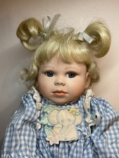 POUPÉE PORCELAINE « HEATHER