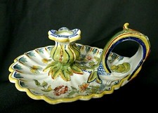 Bougeoir à main en faïence de Desvres Fourmaintraux fin XIX