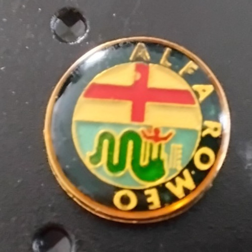 Pin automobile marque - pin’s,