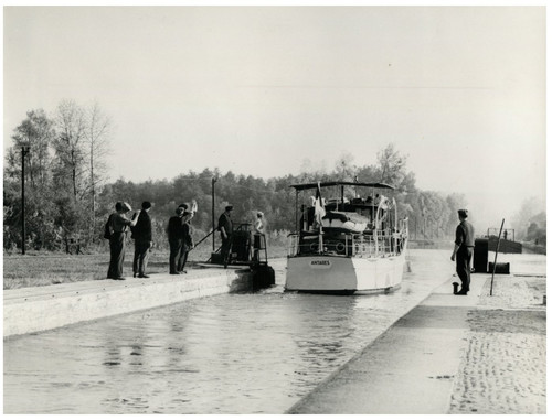 Arrivée péniche - arrivée,