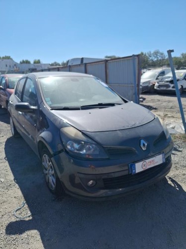 Aile avant droit renault - aile,