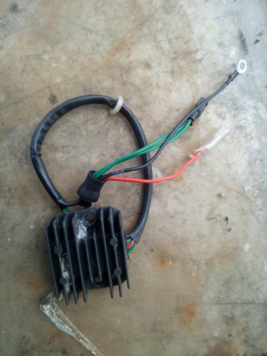 Regulateur origine yamaha 1200 - regulateur,