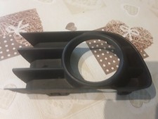 RENAULT MEGANE MK2 CADRE PARE-CHOCS AVANT COUVERCLES DE GRILLE FEU BROUILLARD côté conducteur